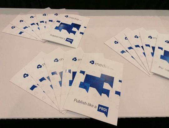4media promo folders